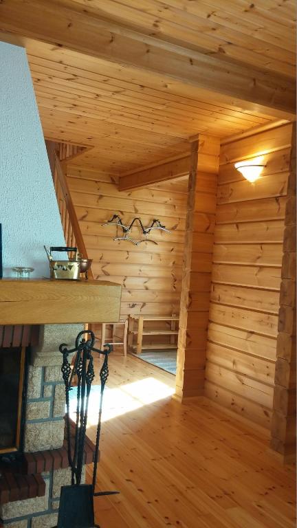 Vila Dovilas room 4